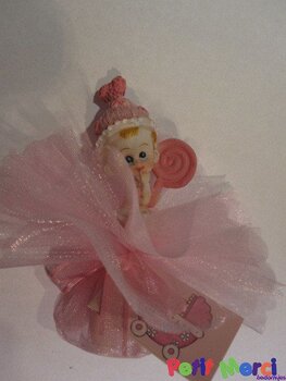 baby met lolly op tule roze
