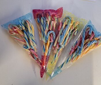 48 candy canes kleur in puntzakken