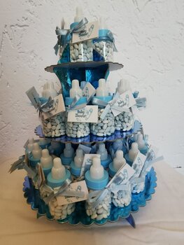 etagere met 48 papflesjes