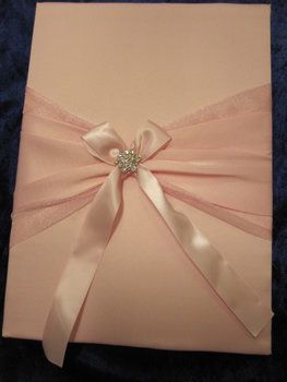 gastenboek met strik kleuren