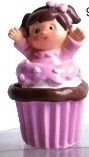 meisje of jongen op cupcake